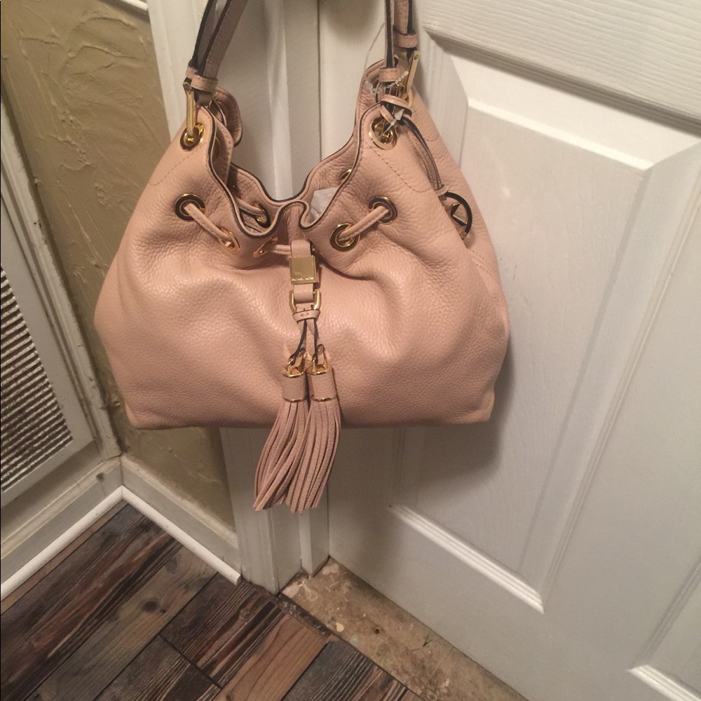 Michael Kors blush in color
